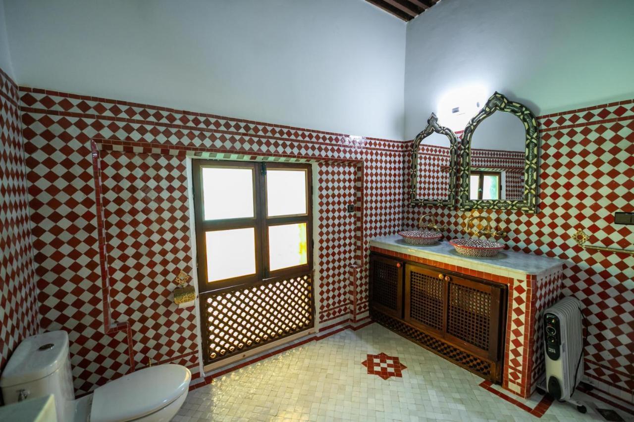 Riad Le Moucharabieh Fes Exterior photo