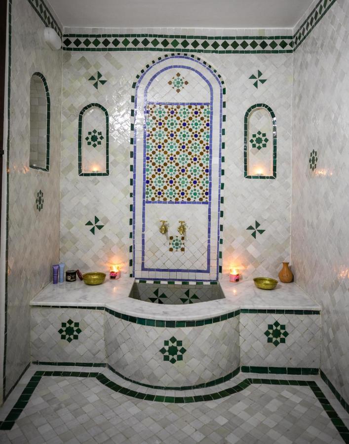 Riad Le Moucharabieh Fes Exterior photo