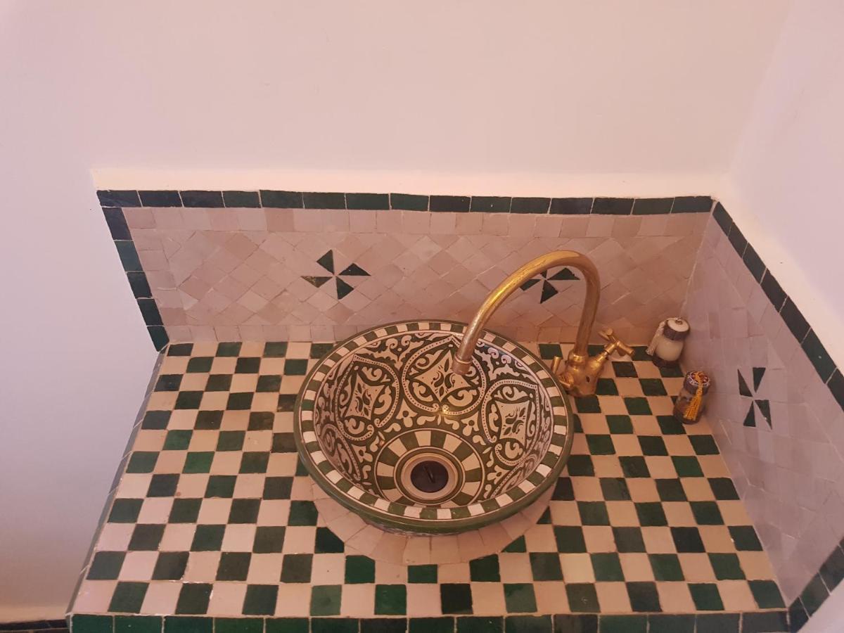 Riad Le Moucharabieh Fes Exterior photo
