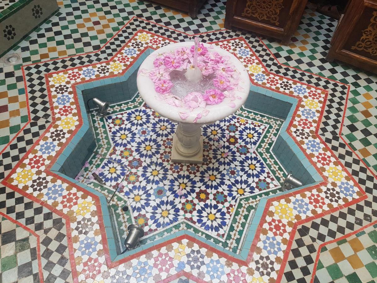 Riad Le Moucharabieh Fes Exterior photo